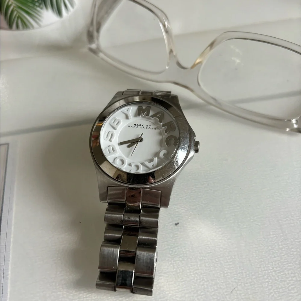 Marc Jacobs Silver and White Watch